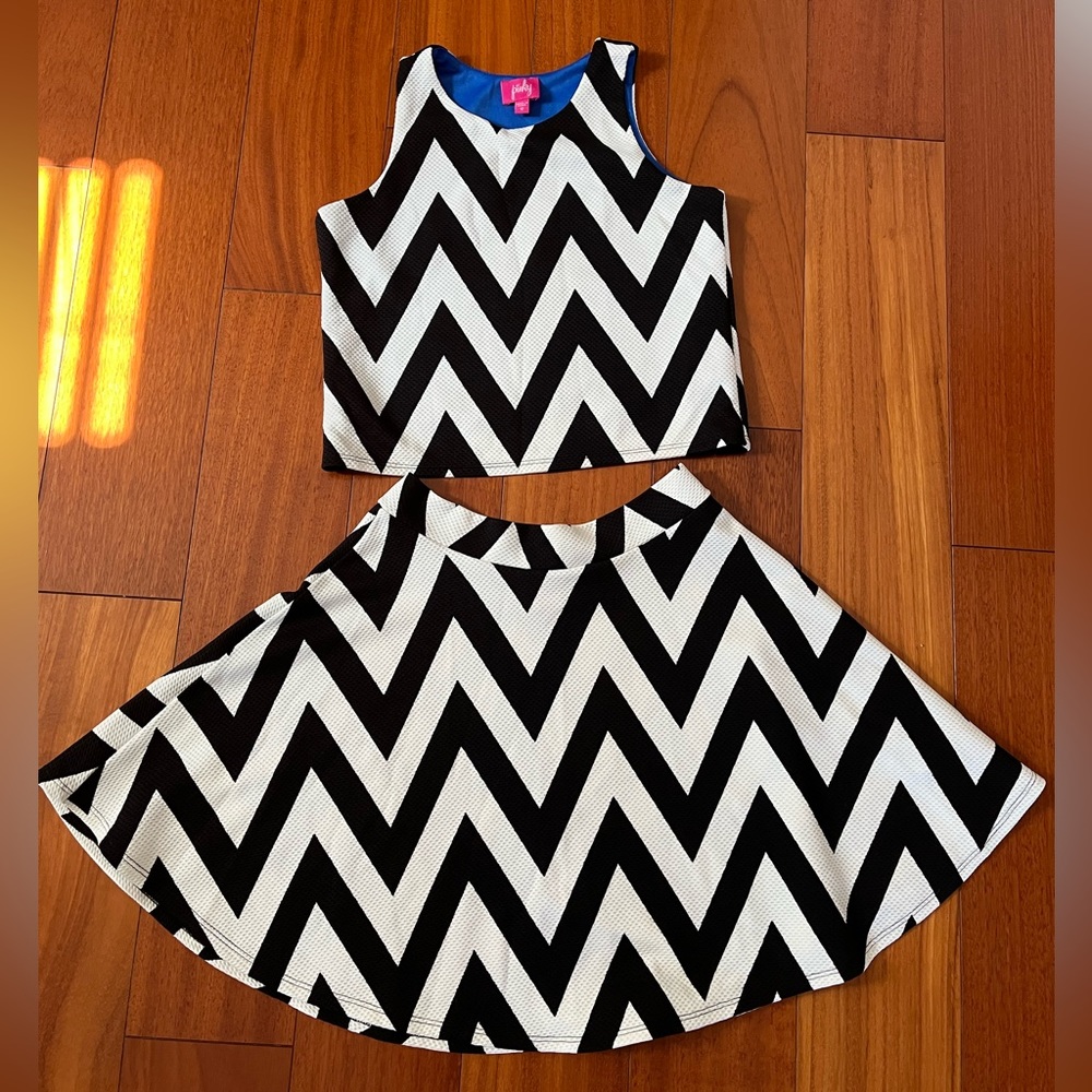 ❤️ Pinky Chevron Sleeveless Top and Matching Skirt Set - Size 12 Girls